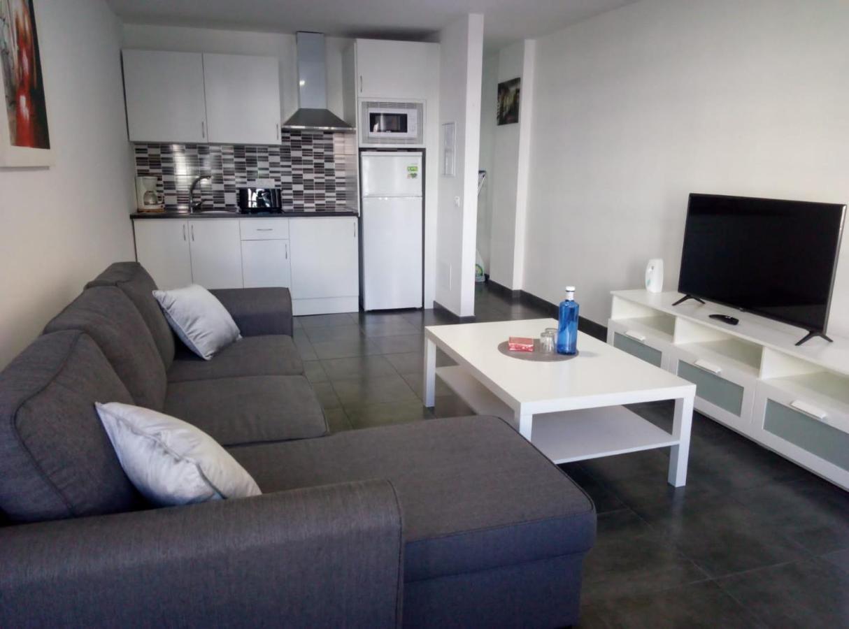 Apartament 5' Cc Yumbo San Bartolomé Dış mekan fotoğraf